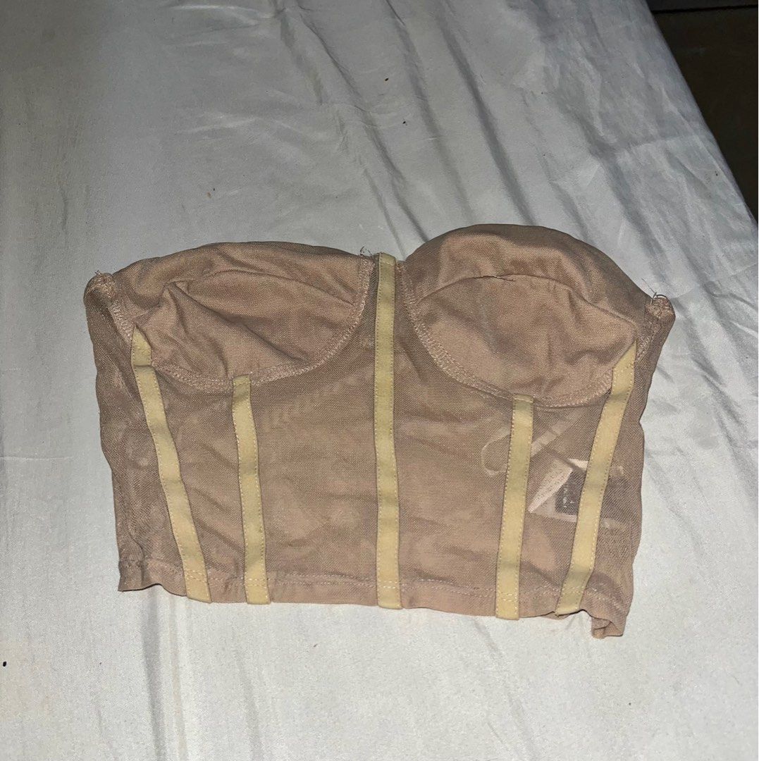 SET Leopard Print Skirt and Corset Top (Category: Sets or Coordinates) located in Quezon City. Submitted by fendidumpi (Listing ID 1415553444, Image 2). Description: - Leopard print denim skirt from Blank NYC (size 26) - Beige corset top with boning (size S, EU 36, US 4) - super chic ang atake! .