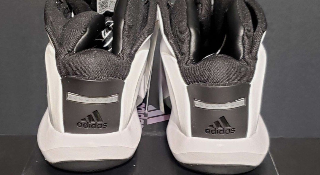 Size 8 adidas crazy 1 stormtrooper kobe bryant (Category: Sneakers) located in Las Pinas. Submitted by volerb (Listing ID 1414037057, Image 3). Description: Local release.