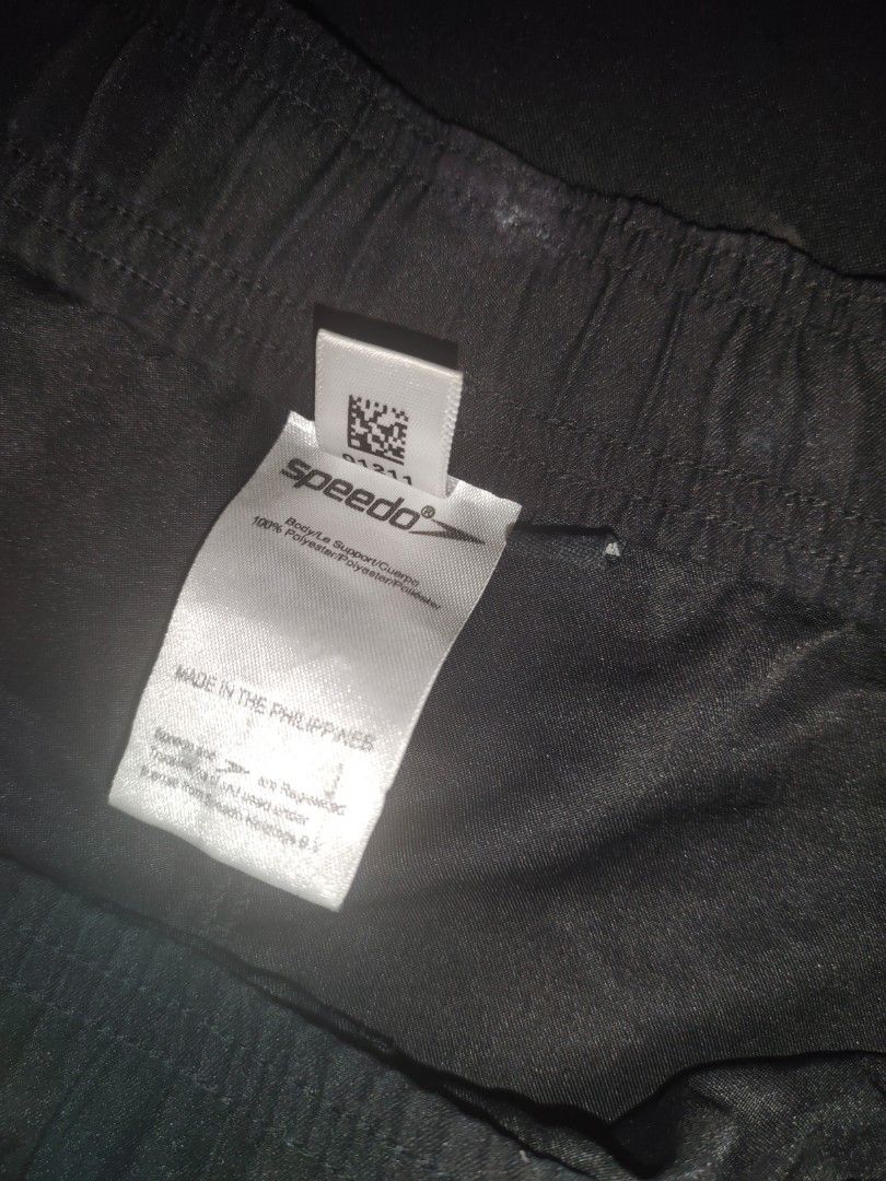 Speedo Swim Shorts - Black (Category: Bikinis & Swimsuits) located in Manila. Submitted by arniegay (Listing ID 1415473422, Image 3). Description: - Speedo swim shorts - Size: L/ 16 - Drawstring waist - Speedo logo detail - Made in the Philippines - Perfect for swimming or casual wear rfs-decluttering still in very good condition 9/10.