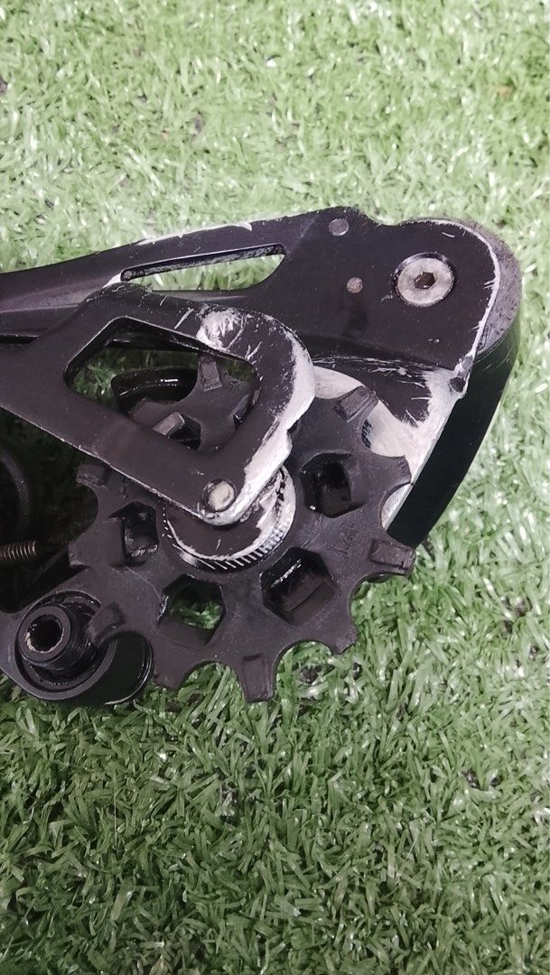 SRAM XO Rear Derailleur 11 speed (Category: Bicycles) located in Pasig City. Submitted by Nutrition_PH (Listing ID 1415456897, Image 3). Description: Used. Works very well. No shifting issue. Scratches See photo. Pulley wheels: Founder brand replaced.