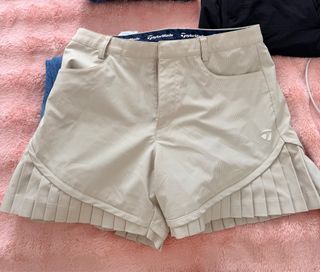 (Category: ) located in . Submitted by acaciajay1998 (Listing ID 1415532751, Image 1). Description: .