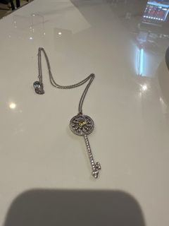 （分類：）位於 。 由 lukqaaa 提交（商品編號 1415564530，圖片 1）。簡介： 。
