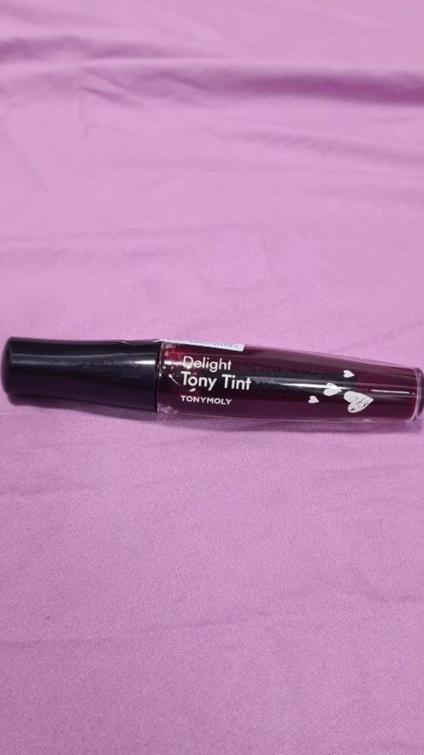 TonyMoly Delight Tony Tint - 02 (Category: Makeup) located in Lumban. Submitted by xtnsale (Listing ID 1415618559, Image 1). Description: - TonyMoly Delight Tony Tint - Shade: 02 - Color: Deep Red - Packaging: Clear tube with black cap - Authentic and brand new.