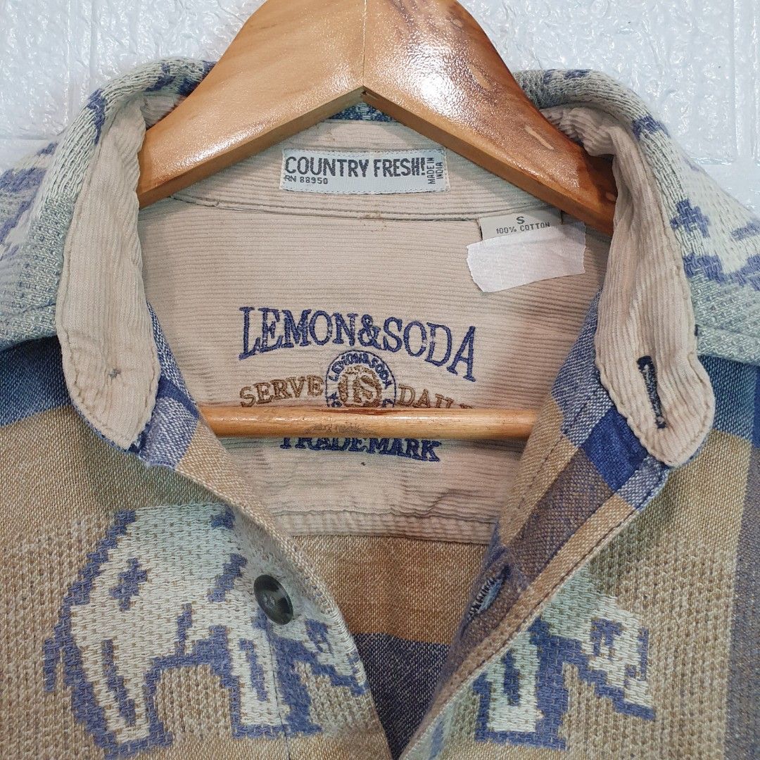 Vintage Lemon & Soda plaid flannel (Category: Coats, Jackets and Outerwear) located in Bagabag. Submitted by adg.thriftstuff (Listing ID 1415611365, Image 3). Description: -view each photo for to see issues -small on tag but can fit to XL.