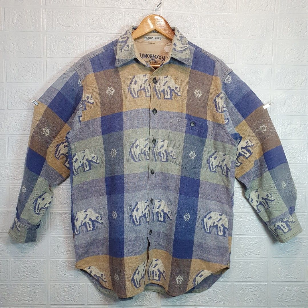 Vintage Lemon & Soda plaid flannel (Category: Coats, Jackets and Outerwear) located in Bagabag. Submitted by adg.thriftstuff (Listing ID 1415611365, Image 1). Description: -view each photo for to see issues -small on tag but can fit to XL.