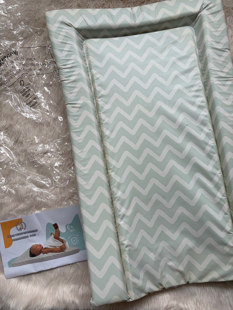 WhatsUpMommah Changing Pad (Category: Changing Mats & Accessories) located in Cebu City. Submitted by happyheartcebu (Listing ID 1415453919, Image 3). Description: ALWAYS SOLD OUT! Very easy to clean Soft for baby Very useful! Bought at 1560.