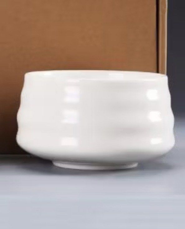 White Ceramic Matcha Tea Bowl (Category: Coffee & Tea Tableware) located in Quezon City. Submitted by doahae0218 (Listing ID 1415626336, Image 1). Description: selling for ₱250 only! (with signs of usage).