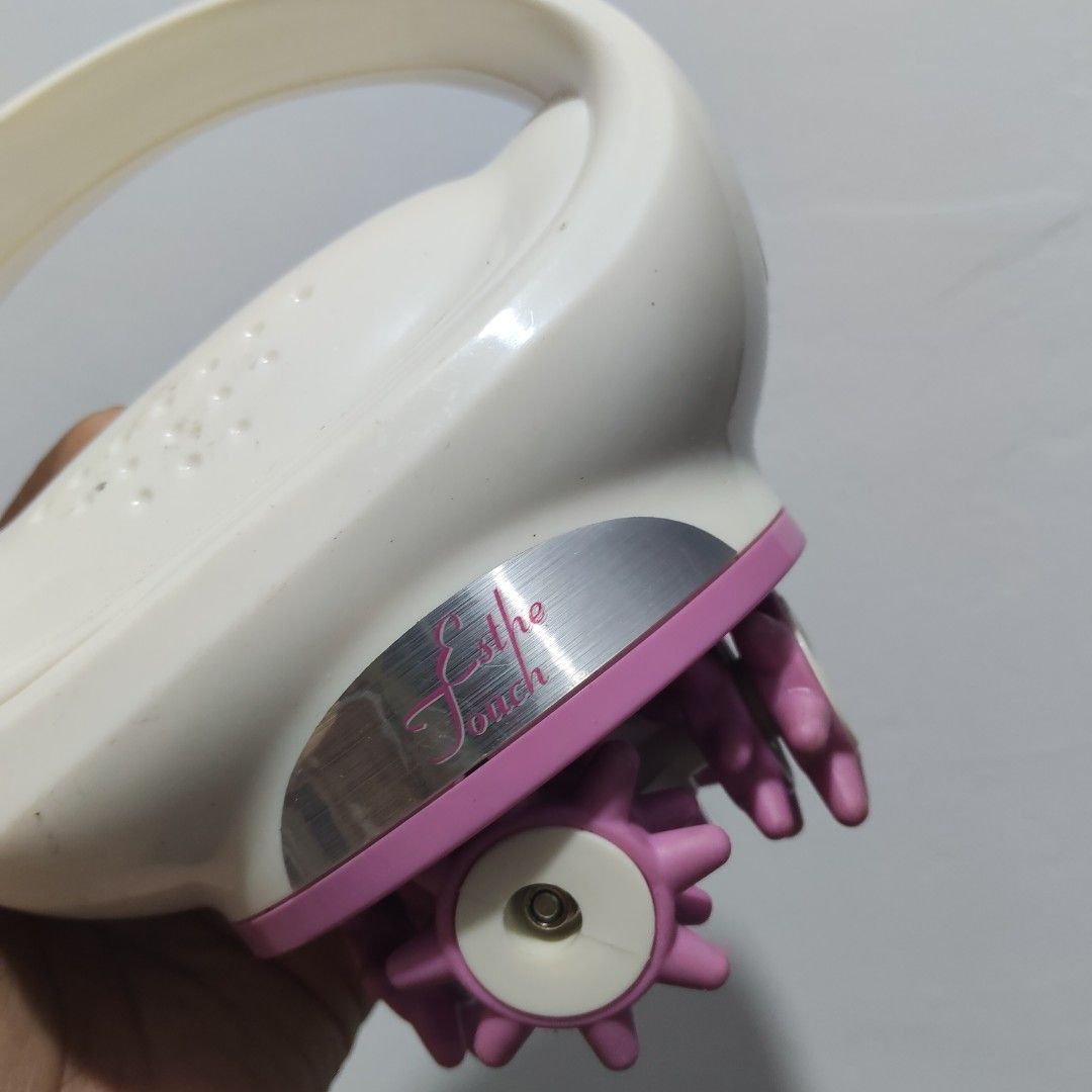 ALINCO Handheld Massage Equipment (Category: Massage Devices) located in Catbalogan. Submitted by jpnsrpls (Listing ID 1415640447, Image 2). Description: 🇯🇵 Japan Surplus Find 💆‍♀️ ALINCO Handheld Massage Equipment ✨ Esthe Touch model 🔄 Multi-roller massage heads 💪 Helps relieve muscle tension & fatigue 🧼 Clean, well-kept condition 🏠 Ideal for home relaxation 📩 PM for price & details | First come, first served.