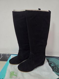 （分類：）位於 。 由 rabbitsssssss 提交（商品編號 1415695585，圖片 1）。簡介： 。