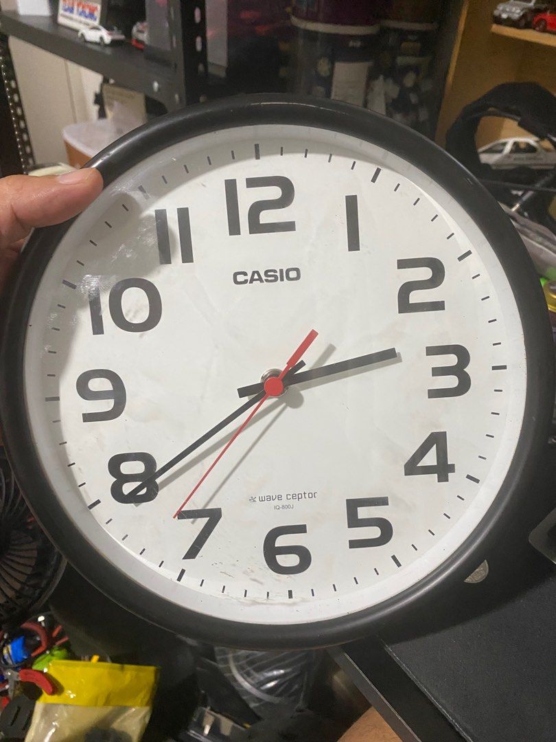 Casio Wave Ceptor IQ800J (Category: Clocks) located in Manila. Submitted by avrilarqu43176 (Listing ID 1415810454, Image 1). Description: Casio Wall Clock Working with Wave Ceptor.