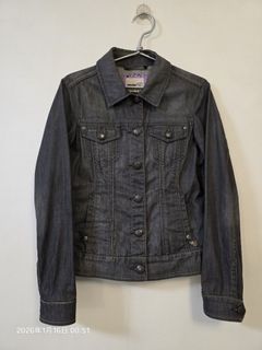 （分類：）位於 。 由 connietampc 提交（商品編號 1415803006，圖片 1）。簡介： 。