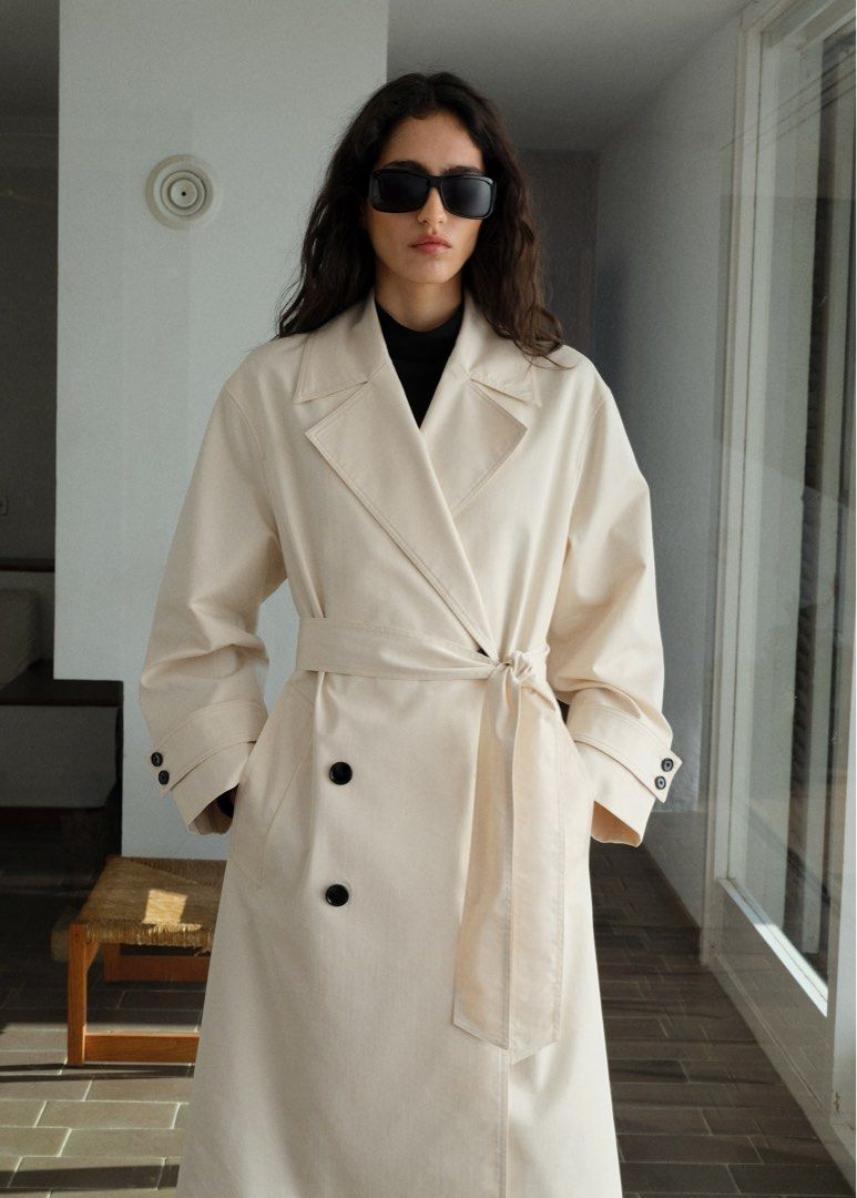 FOR RENT: Mango Long Oversized Double Breasted Trench Coat (Category: Coats, Jackets and Outerwear) located in Pasig City. Submitted by shopwithray (Listing ID 1415736088, Image 2). Description: ₱650 good for 5 days ₱100 charge extra day OVERSIZED - can fit up to size medium.