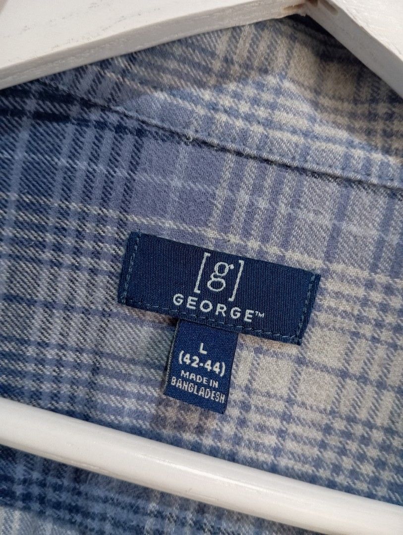 George Blue Flannel Plaid Shirt (Category: Tshirts & Polo Shirts ) located in Bulacan. Submitted by flipsrus (Listing ID 1415741865, Image 2). Description: - Size: L W23 x L31 - 9.5/10 Condition.