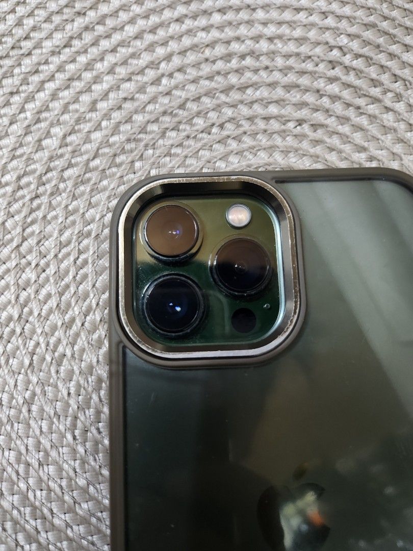 Iphone 13 pro max | 128 gb | 86% BH (Category: iPhone 13 Series) located in Bacoor. Submitted by coach.cornerph (Listing ID 1415638124, Image 2). Description: Iphone 13 pro max | 128gb LAST PRICE POSTED. FIX FIX FIX • 86% BH • Bought from powermac store • Unli reset (no cloud issue) • Unli check • No dents but with VERY minimal and unnoticeable paint chips (just a small dot) • No history of repair • No Issue/ replaced parts • True tone working • 
