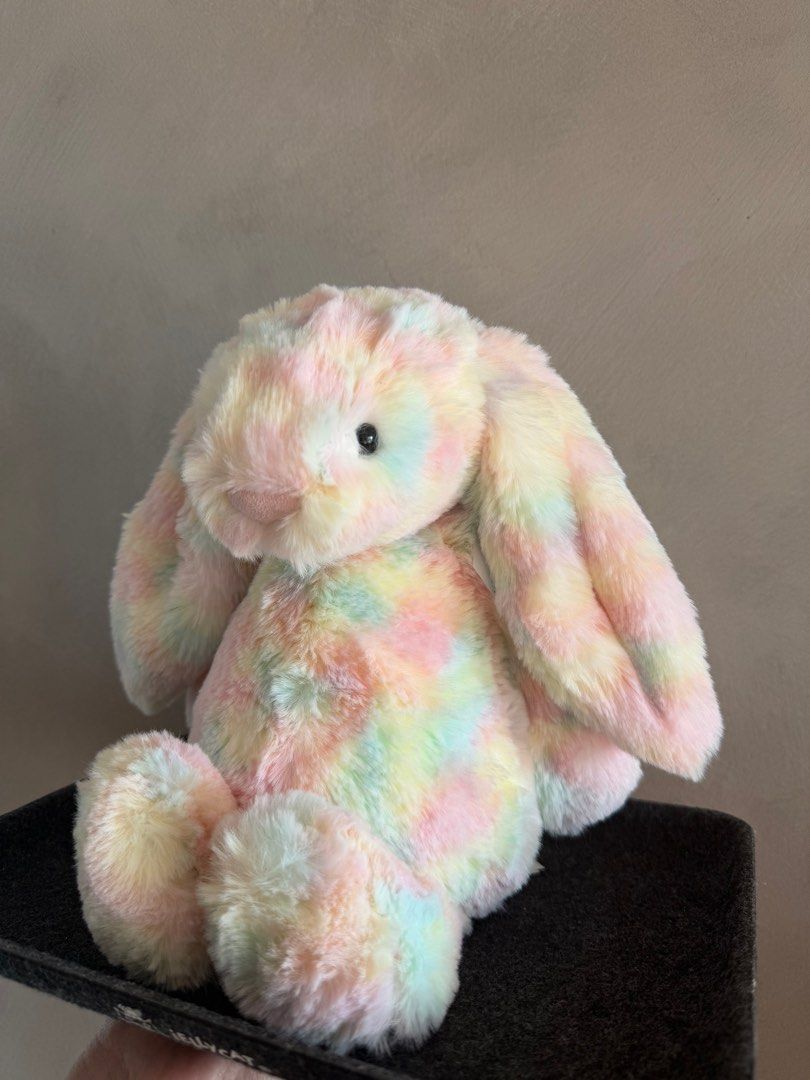 Jellycat Luxe Bunny Lazulia 中國限定幻彩色兔仔, 兒童＆孕婦用品