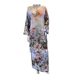 (Category: ) located in . Submitted by _baeapparel (Listing ID 1415788120, Image 1). Description: .