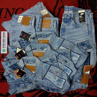 (Category: ) located in . Submitted by barrackmy_clothingstore (Listing ID 1415805525, Image 1). Description: .
