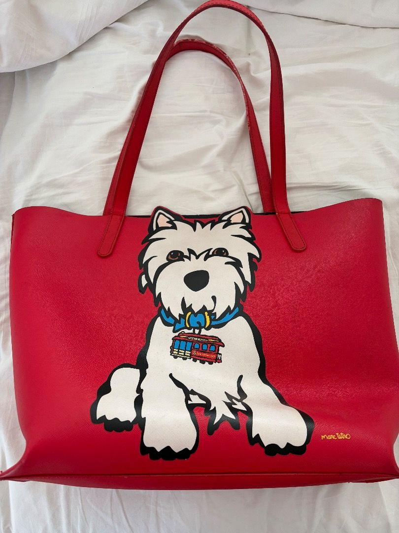 Marc Tetro tote bag (Category: Luxury Bags & Wallets) located in Muntinlupa City. Submitted by lassi2188 (Listing ID 1415634599, Image 1). Description: Marc Tetro tote bag. Lightly used and has some barely visible signs of usage but otherwise still in excellent condition. .