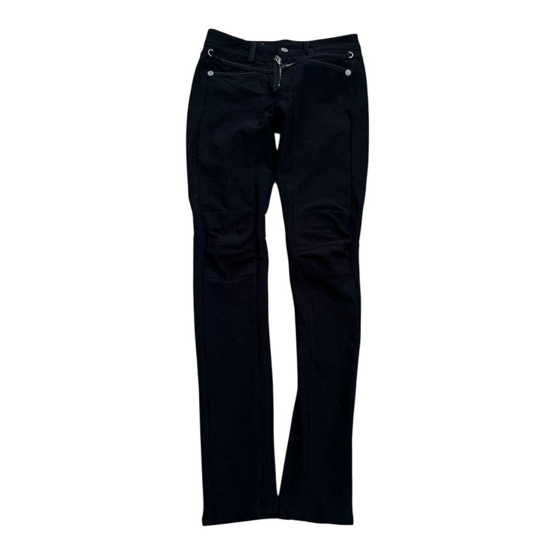 Marithe francois Girbaud le casual jeans (Category: Jeans) located in Bacoor. Submitted by 4103archivalgarmentph (Listing ID 1415804202, Image 1). Description: - Girbaud black jeans - Zip fly and button closure - Slim fit design - Unique stitching details - Two back pockets with button accents - Durable fabric for everyday wear -32w -40L -8hem -skreatchable.
