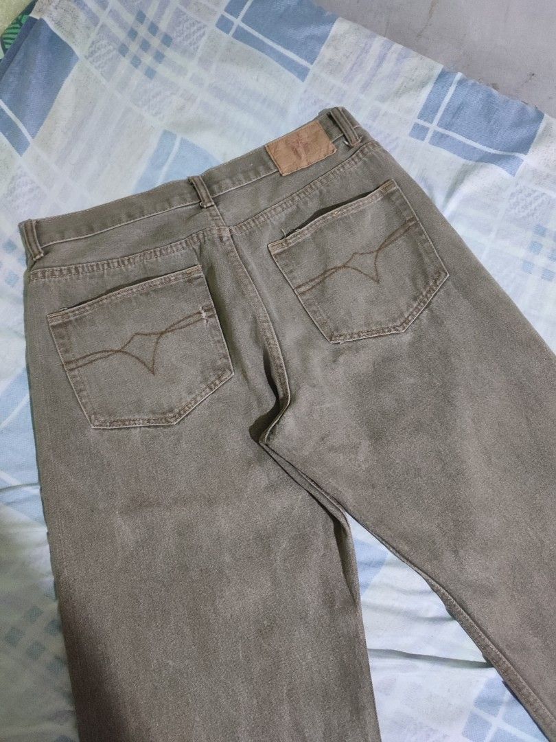 Member's Property skating pants (Category: Jeans) located in Cabuyao City. Submitted by ruster07 (Listing ID 1415691066, Image 2). Description: Member's Property loose fit skating pants - Hard tag - Green stonewash colorway actual dimes: 36 waistline 43 length 8.5 hem Issue: last pic. Loc: Butong Cabuyao City Laguna J&T courier .