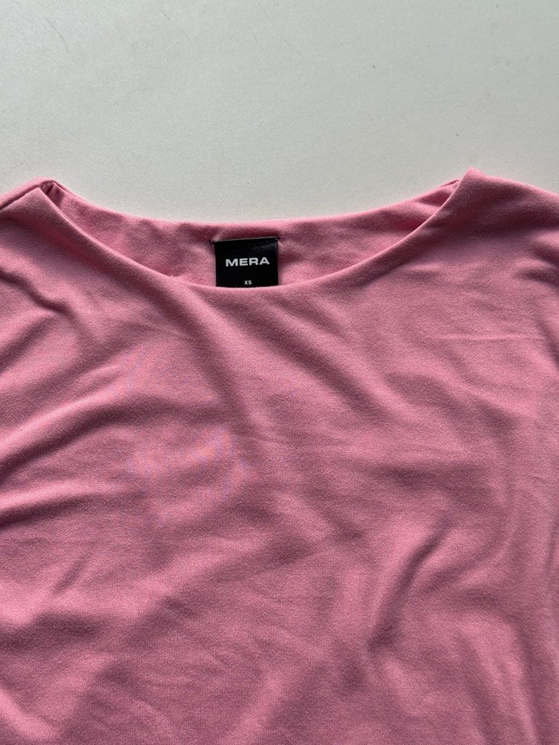 MERA Olga Pink Longsleeves Top (Category: Longsleeves) located in Rizal. Submitted by es1ng (Listing ID 1415729995, Image 2). Description: used once only.