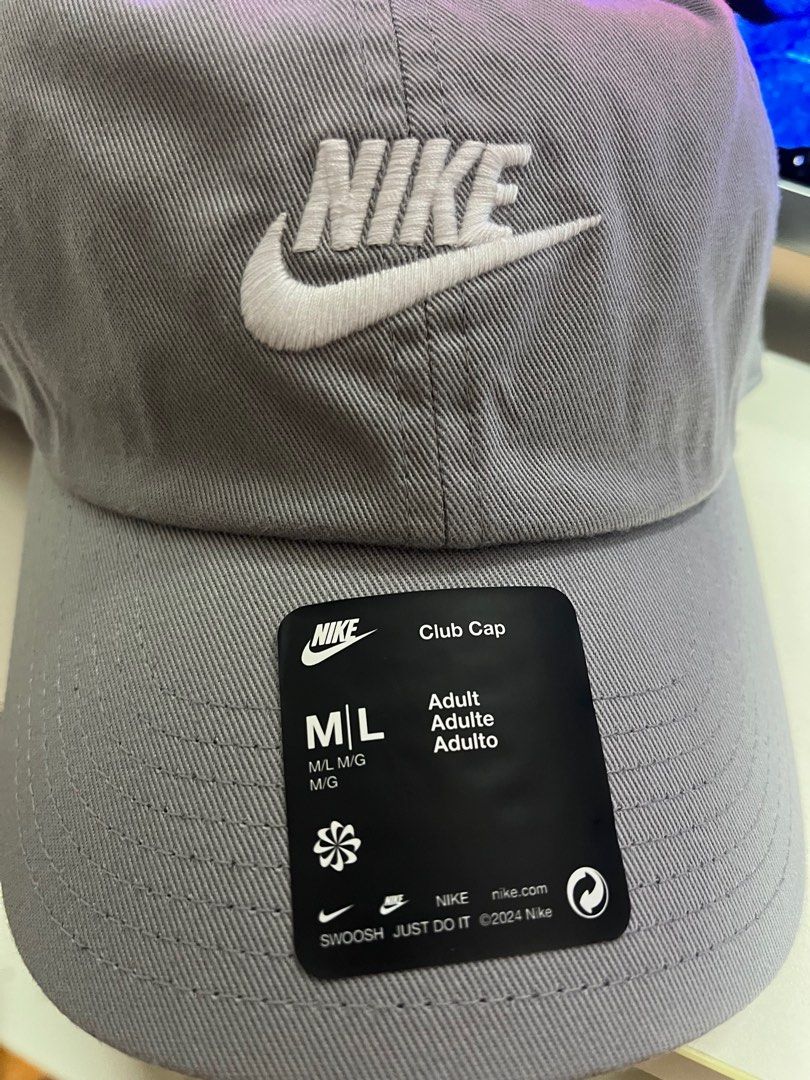 Nike Club Cap M/L (Category: Caps & Hats) located in Las Pinas. Submitted by sober_stuff (Listing ID 1415679035, Image 2). Description: Brand New.