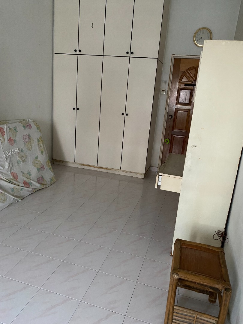(Category: ) located in . Submitted by mytradeoffice (Listing ID 1415757263, Image 1). Description: .
