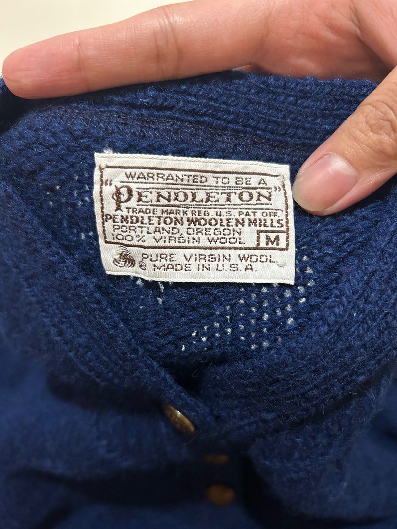 Pendleton 100% Virgin Wool Cardigan (Category: Coats, Jackets and Outerwear) located in Makati City. Submitted by badbitchcloset (Listing ID 1415793014, Image 2). Description: Dimensions: Bust- 19” Length- 23” Sleeve length- 23”.