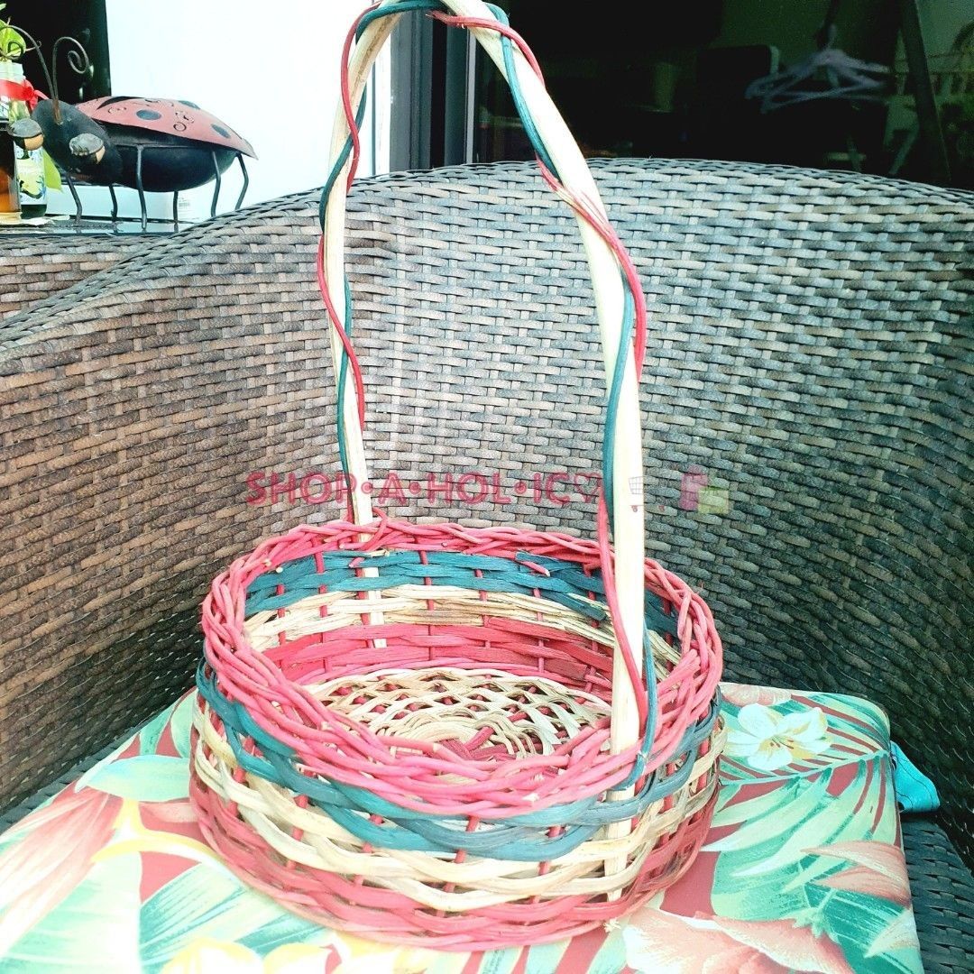 Round Native Multicolor Fruit Basket 28cm [Preloved] (Category: Storage Boxes & Baskets) located in Paranaque City. Submitted by shopaholic_online_ (Listing ID 1392876702, Image 2). Description: #inParanaque 120/each❣️only 1 ONHAND • excellent used condition, placed fruits in it only once & then just stored • round with handle • diameter: 28cm or 11 " inches • height: 10cm or 4 " inches • height w/ handle: 36cm or 14 " inches • thick & sturdy, ca