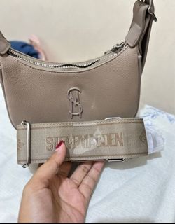 (Kategori: ) berada di . Dikirim oleh dedov (ID iklan 1415687217, Gambar 1). Deskripsi: .