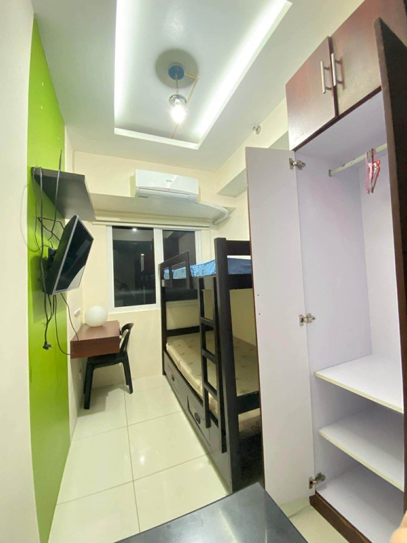 Studio Unit (Category: Apartments & Condos) located in Quezon City. Submitted by caprusmnl_ (Listing ID 1415708272, Image 2). Description: FOR RENT Studio and 1br Pm for inquiries..