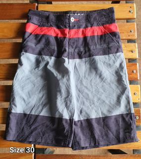 (Category: ) located in . Submitted by shoptoown (Listing ID 1415641399, Image 1). Description: .