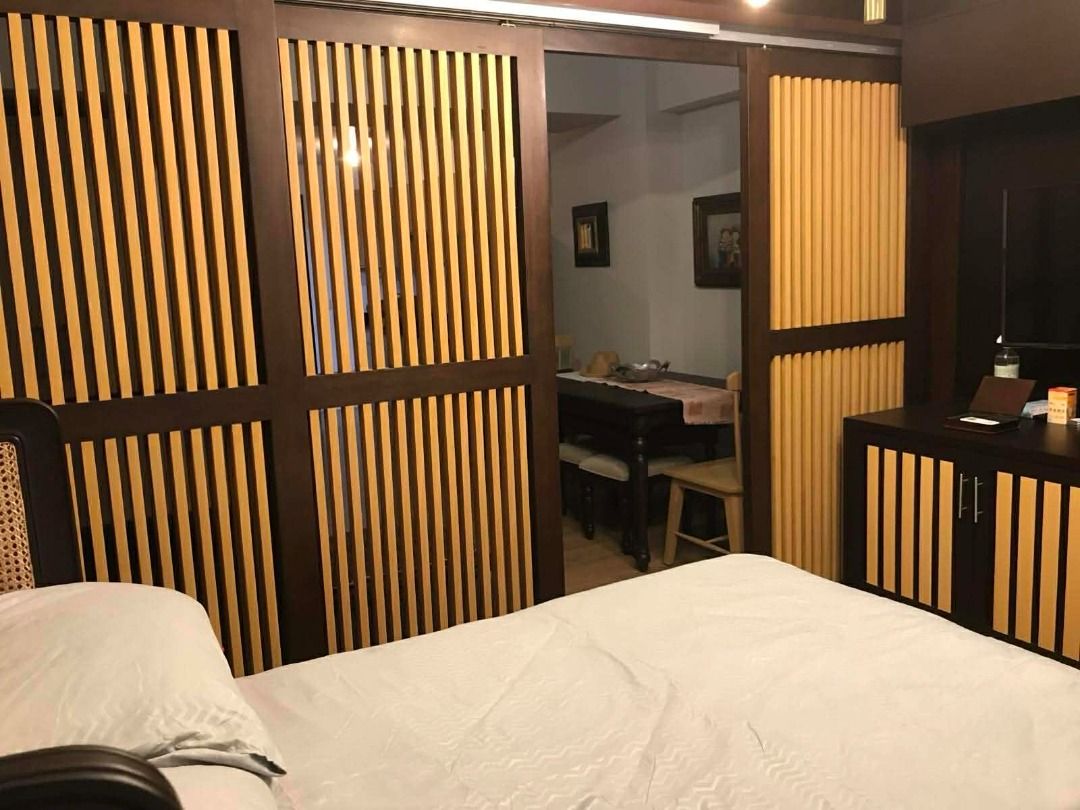 Two Maridien - Studio Unit C (Category: Apartments & Condos) located in Manila. Submitted by call_09053601049 (Listing ID 1415755621, Image 2). Description: Prime Location & Great Value: Your New BGC Studio. This well-appointed studio at Two Maridien puts you right in the center of High Street South. Perfect for those who want a modern home that is easy to maintain and close to everything. Property: Two Maridien, BGC Floor: 8th Floor Size: 36 sqm