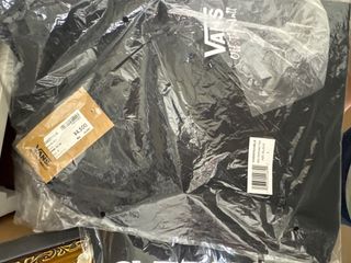 （分類：）位於 。 由 findsomegear 提交（商品編號 1415744754，圖片 1）。簡介： 。