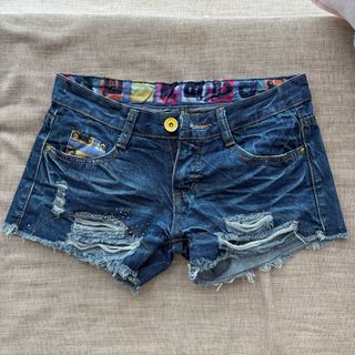 (Category: ) located in . Submitted by jjunzzn (Listing ID 1415660863, Image 1). Description: .