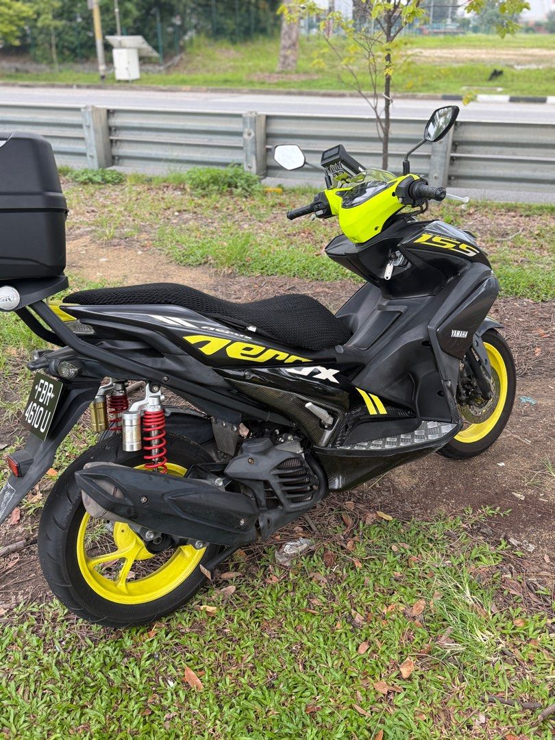 Yamaha aerox V1 COE UNTIL JULY 2030 renewable, Motorcycles, Motorcycles ...