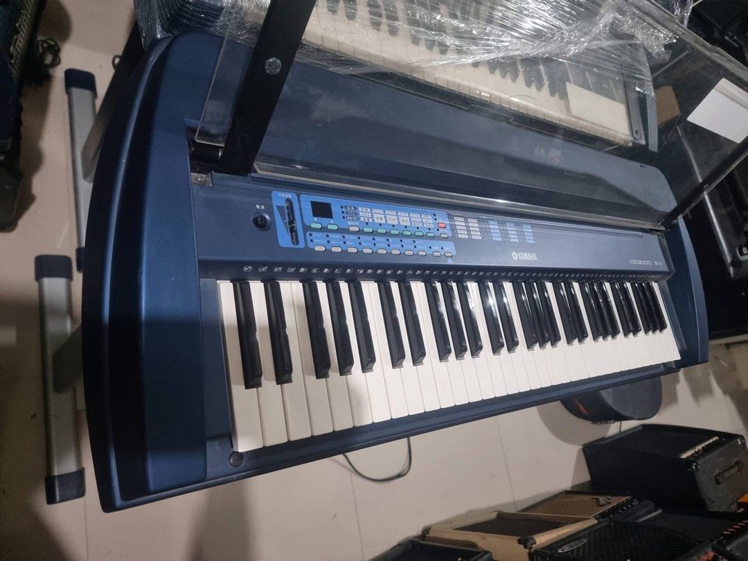 YAMAHA SE-3000 SCHOOL ORGAN (Category: Musical Instruments) located in Binan City. Submitted by asherkv13 (Listing ID 1415639345, Image 3). Description: japan surplus .