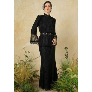 (Category: ) located in . Submitted by PRELOVED.BRANDED. (Listing ID 1415648349, Image 1). Description: .