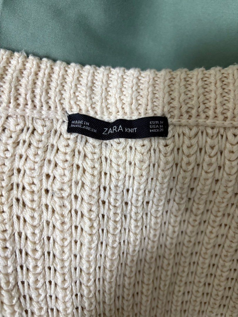 Zara Knit Cream Cable Knit Sweater (Category: Longsleeves) located in Rizal. Submitted by tiny_tidy (Listing ID 1415636821, Image 2). Description: .