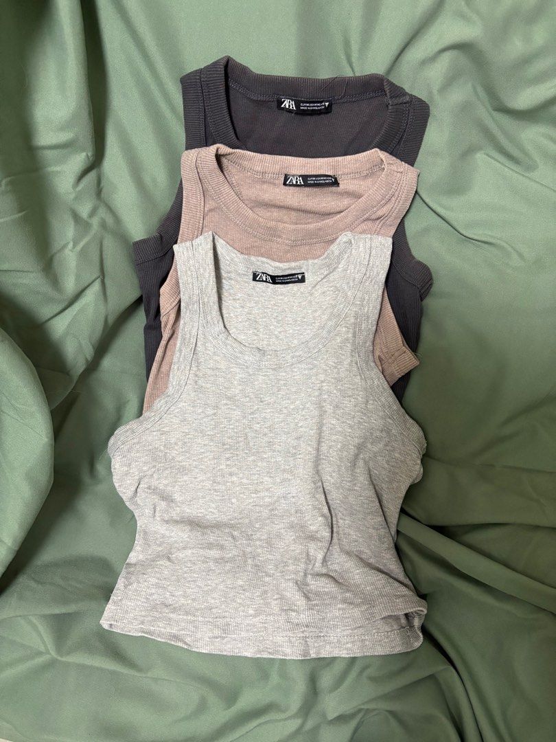 Zara Sleeveless Set (Category: Sleeveless) located in Rizal. Submitted by tiny_tidy (Listing ID 1415638039, Image 1). Description: .