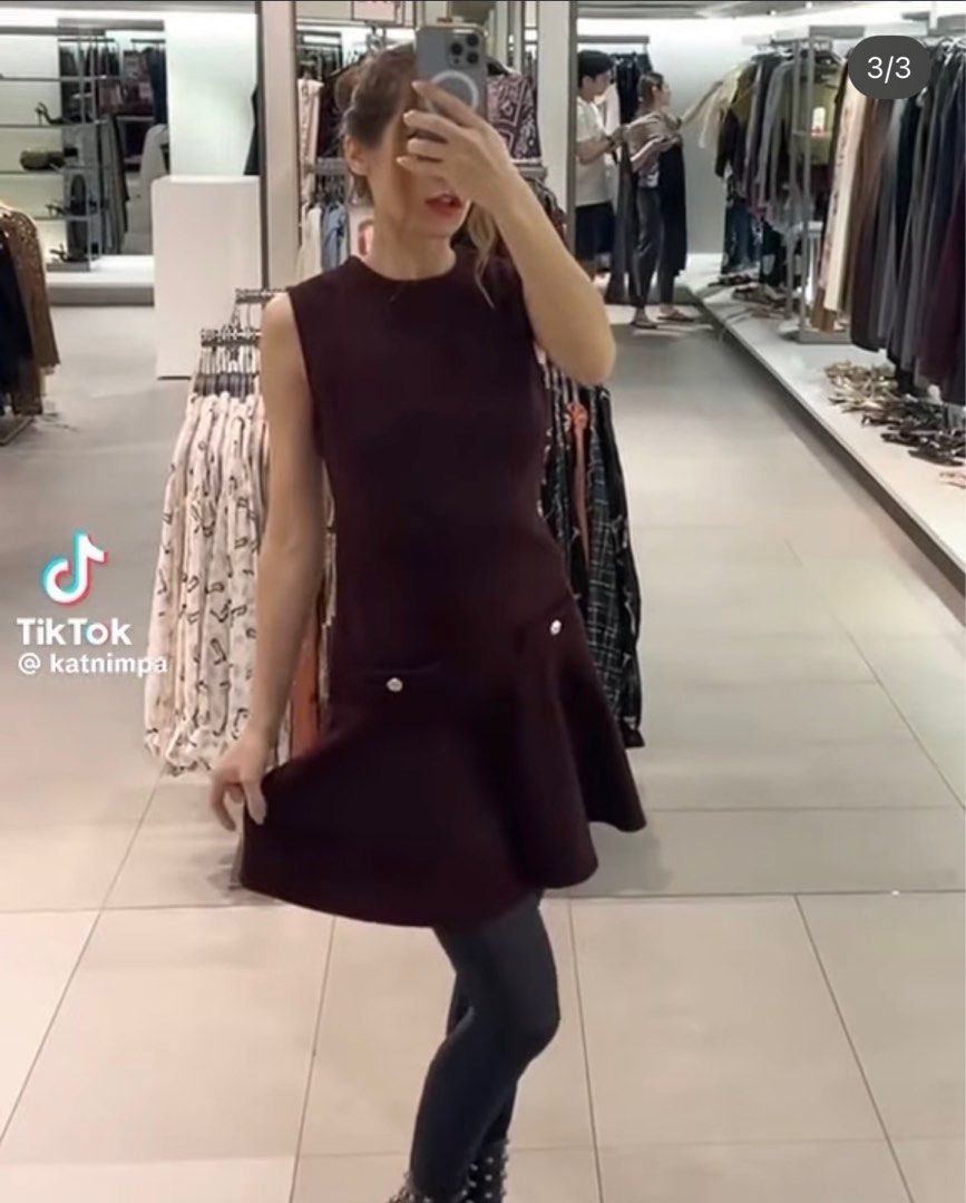 Zara Tweed Mini Dress (Category: Dresses) located in Batac City. Submitted by decluoset (Listing ID 1415781994, Image 3). Description: 2 Colors available 1 Maroon Knitted Mini Dress Size S 1 Emerald Green Knitted Mini Dress Size S *Pls note that this is color emerald green, looks black only on the picture* ₱1400 each Model Reference Size - S-Semi Med Bust - 36” Waistline - 27-28 Height - 5’2 ❌ STRICTLY NO JOY MINERS.