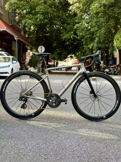 (Category: ) located in . Submitted by revbikecollective (Listing ID 1415963734, Image 1). Description: .