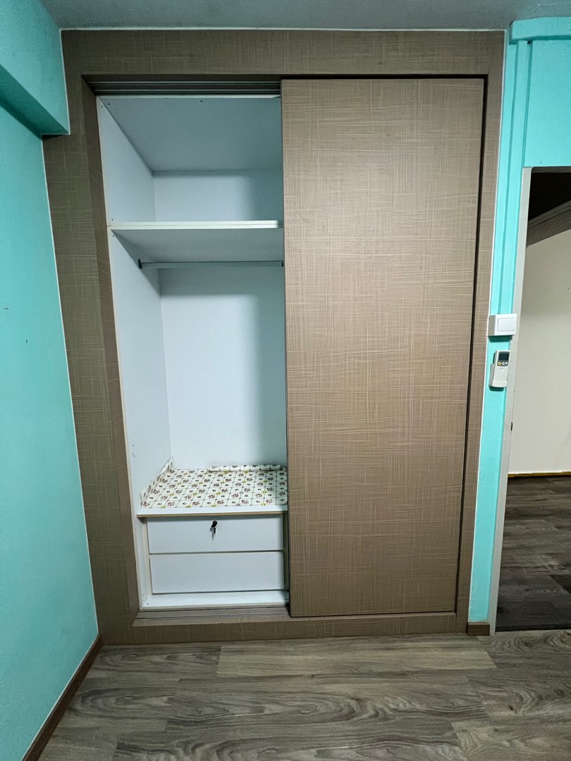 (Category: ) located in . Submitted by with.mrj (Listing ID 1415978688, Image 1). Description: .