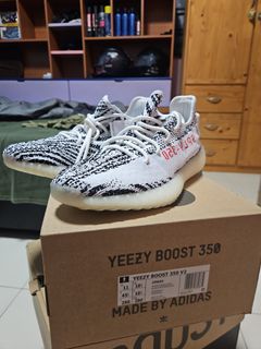 yeezy 350 zebra 10.5