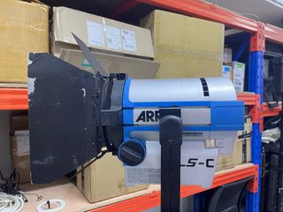 （分類：）位於 。 由 carllllll888 提交（商品編號 1415946277，圖片 1）。簡介： 。