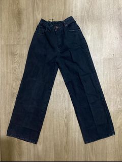 (Kategori: ) berada di . Dikirim oleh feeyastuff (ID iklan 1415891127, Gambar 1). Deskripsi: .