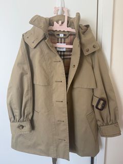 （分類：）位於 。 由 le.perpetual 提交（商品編號 1415852565，圖片 1）。簡介： 。