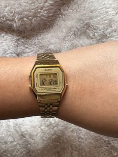 (Category: ) located in . Submitted by lux_kimmy (Listing ID 1415856674, Image 1). Description: .