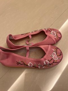 (Category: ) located in . Submitted by takemy108 (Listing ID 1415946908, Image 1). Description: .