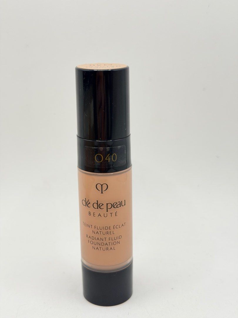 Cle De Peau Fluid Natural foundation 9ml (Category: Makeup) located in Mandaluyong City. Submitted by elle_scent (Listing ID 1415950754, Image 1). Description: LAST PRICE POSTED please respect 🙏🏻 Authentic Guaranteed Brandnew Tester 9ml As is No Box Actual photos are posted please check details Location Mandaluyong Lalamove Grab Manila Area JRS only fir provincial area Mode of payment Gcash or BDO .